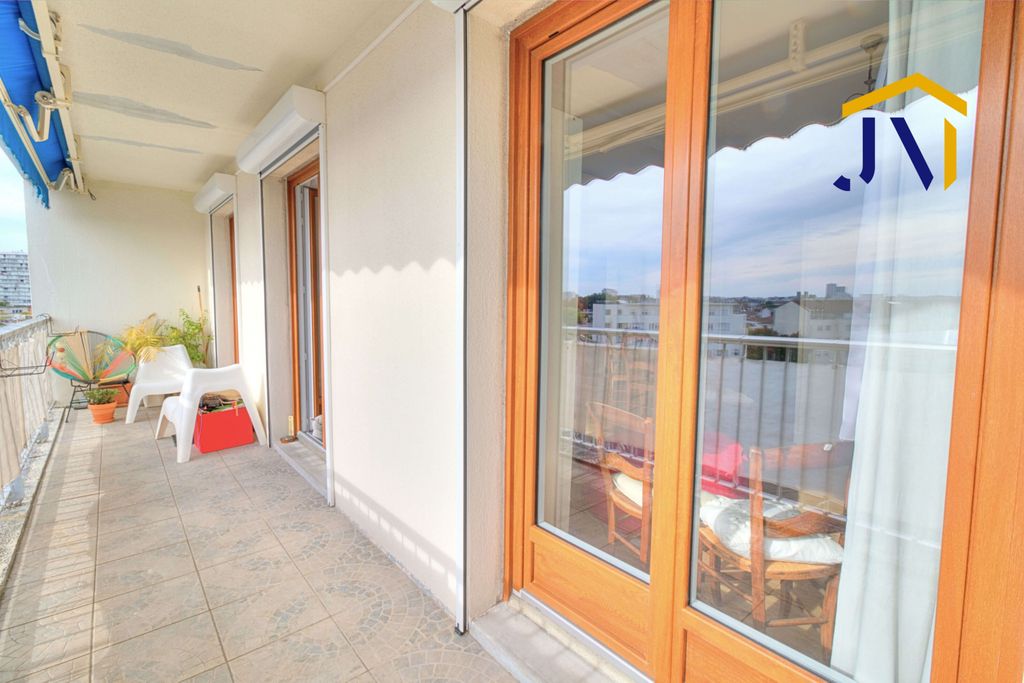 Achat appartement à vendre 3 pièces 81 m² - Bordeaux