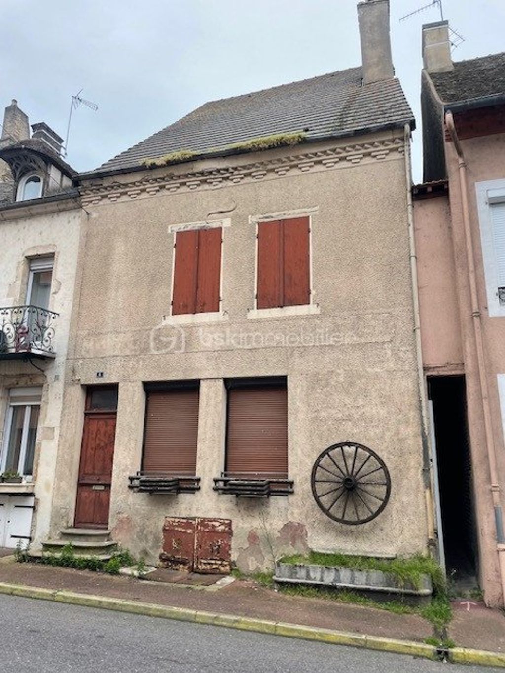 Achat maison à vendre 4 chambres 140 m² - Verdun-sur-le-Doubs