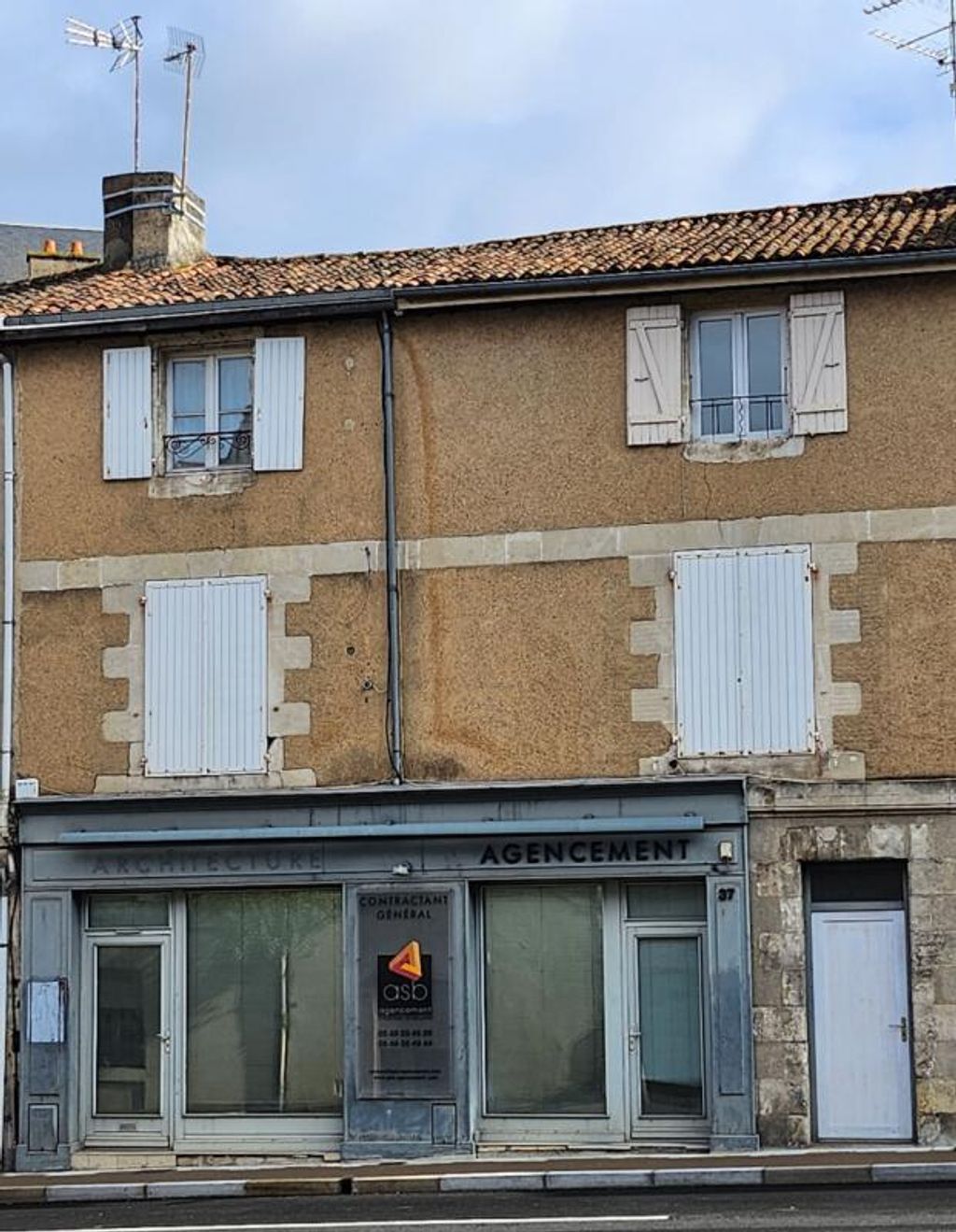 Achat appartement à vendre 9 pièces 210 m² - Poitiers