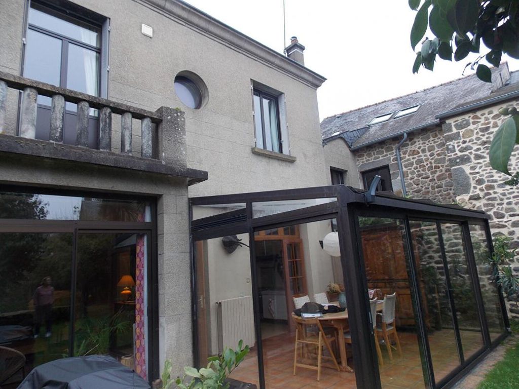 Achat maison à vendre 6 chambres 215 m² - Hédé-Bazouges