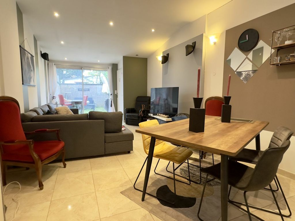 Achat maison à vendre 3 chambres 90 m² - Tourcoing