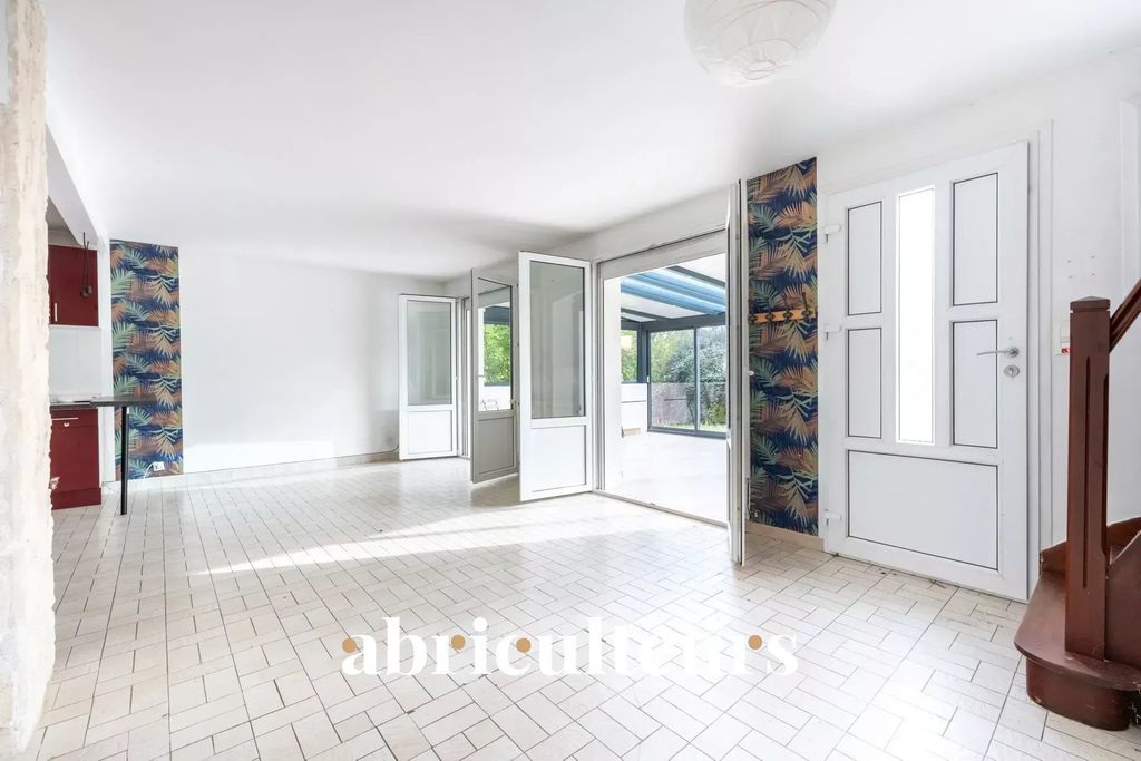 Achat maison à vendre 4 chambres 144 m² - Tilly