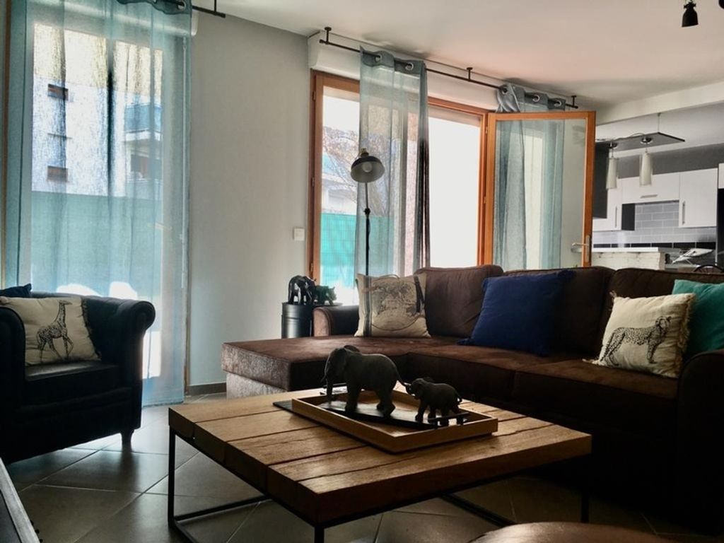 Achat appartement à vendre 4 pièces 96 m² - Cergy