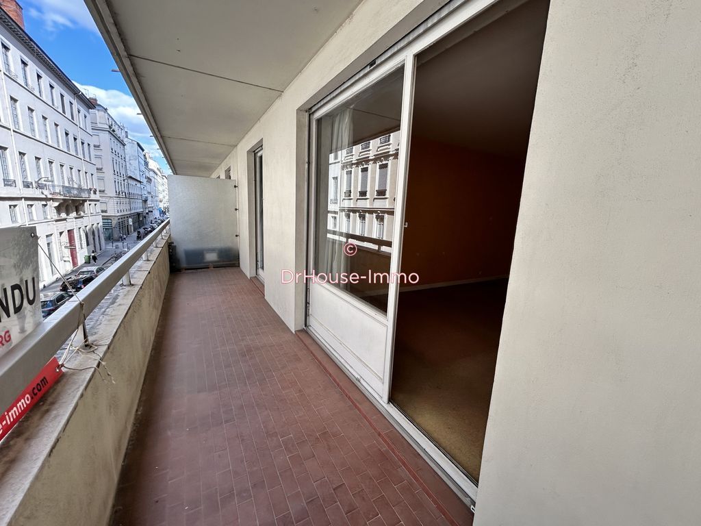 Achat appartement à vendre 3 pièces 77 m² - Lyon 2ème arrondissement