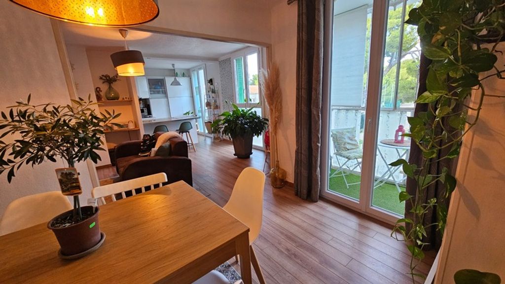 Achat appartement à vendre 4 pièces 65 m² - Marseille 12ème arrondissement