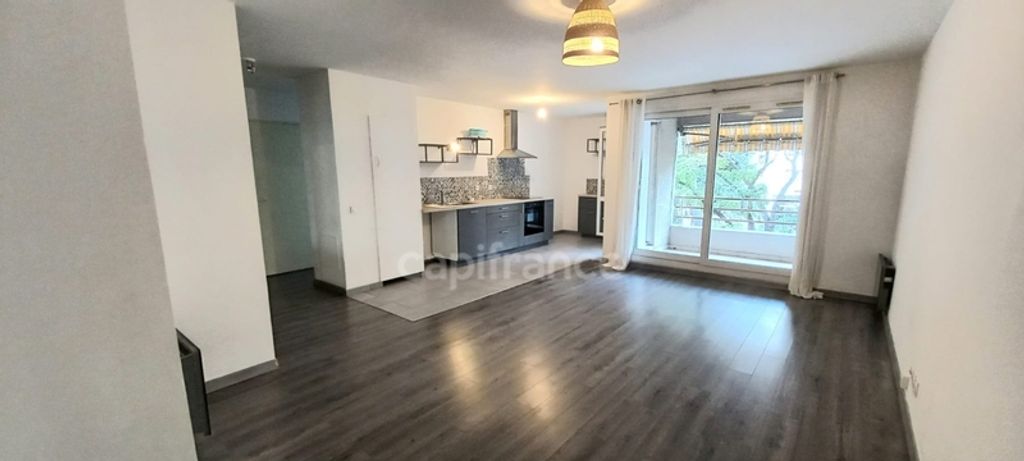 Achat appartement à vendre 2 pièces 61 m² - Marseille 10ème arrondissement