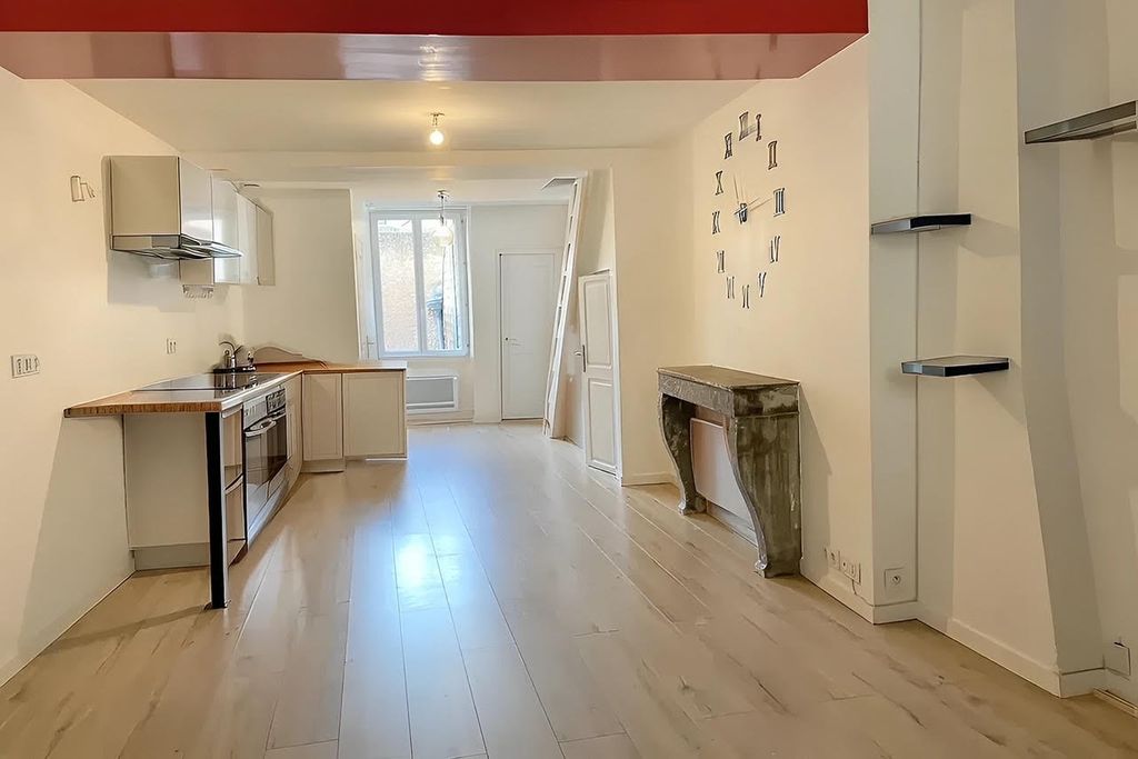 Achat appartement à vendre 3 pièces 70 m² - Dole