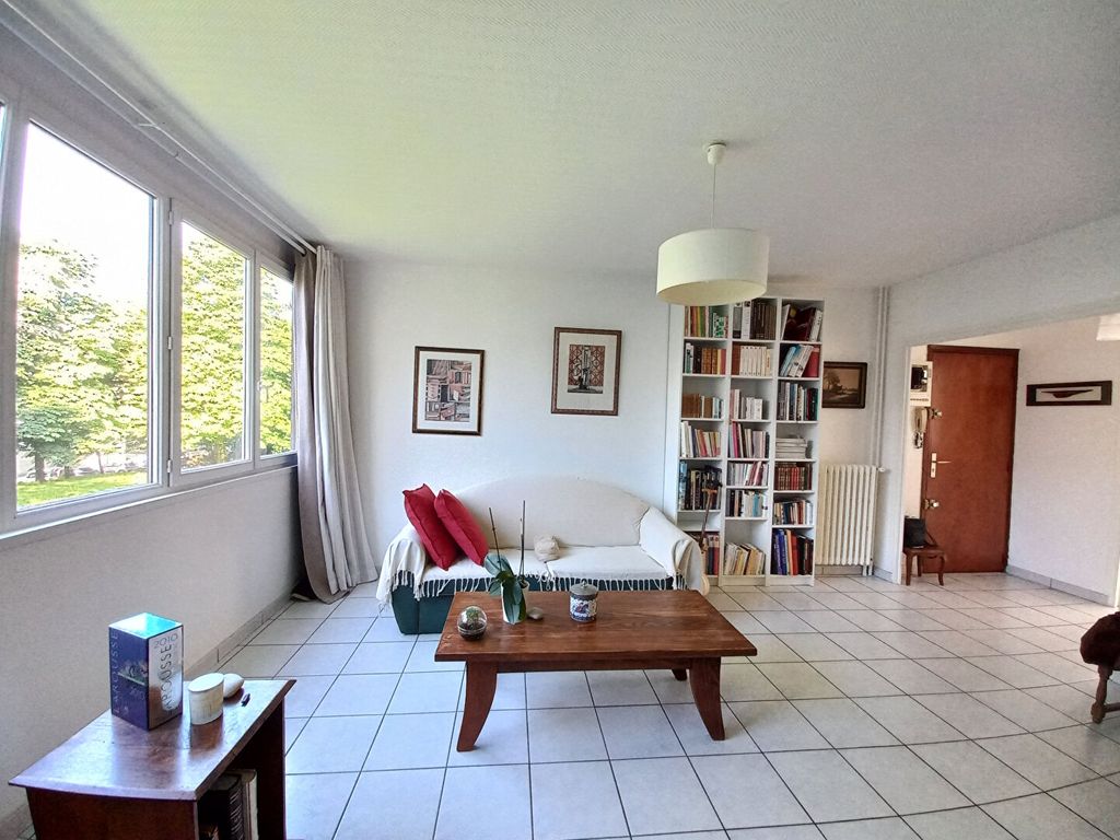 Achat appartement à vendre 5 pièces 85 m² - Saint-Herblain