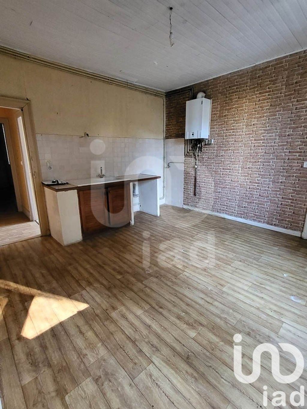 Achat appartement à vendre 4 pièces 92 m² - Saint-Éloy-les-Mines