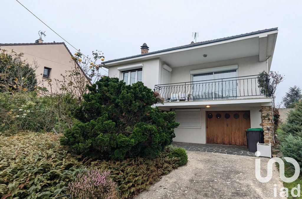 Achat maison à vendre 3 chambres 104 m² - Sainte-Geneviève-des-Bois