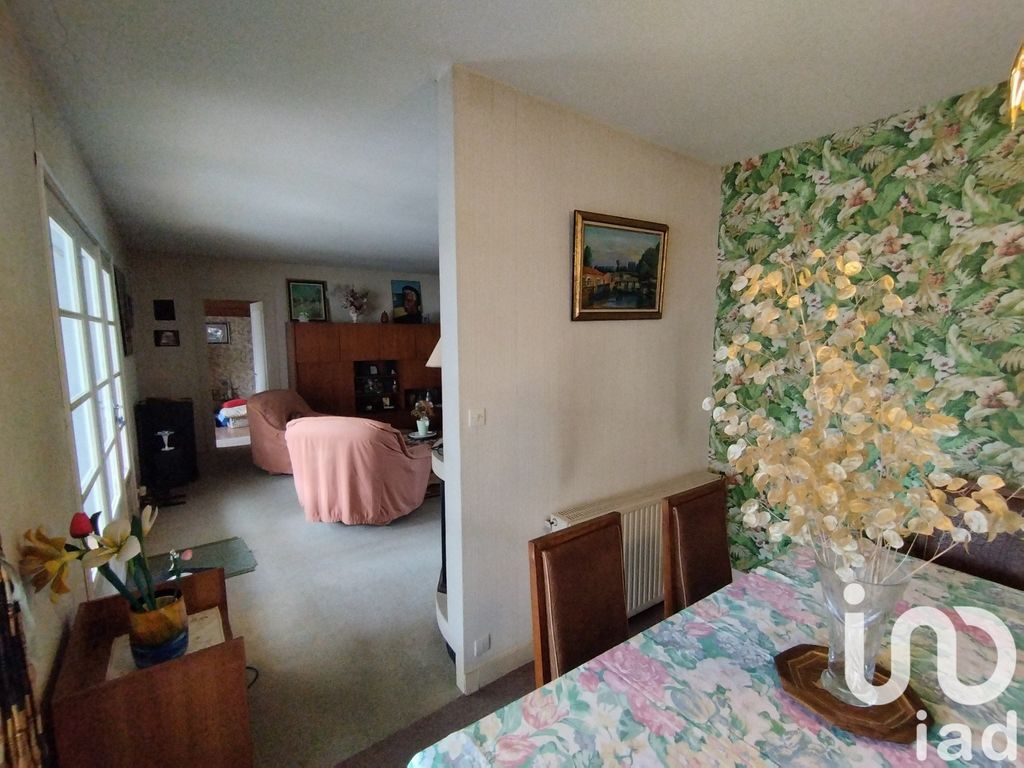 Achat maison à vendre 4 chambres 151 m² - Saint-Maixent-l'École