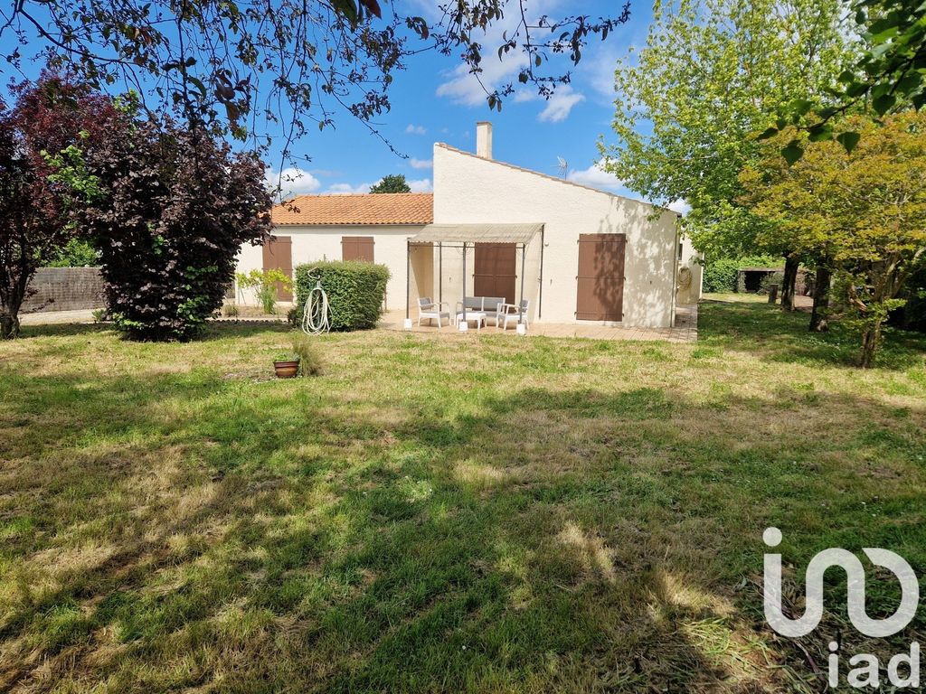 Achat maison à vendre 3 chambres 127 m² - La Jarrie