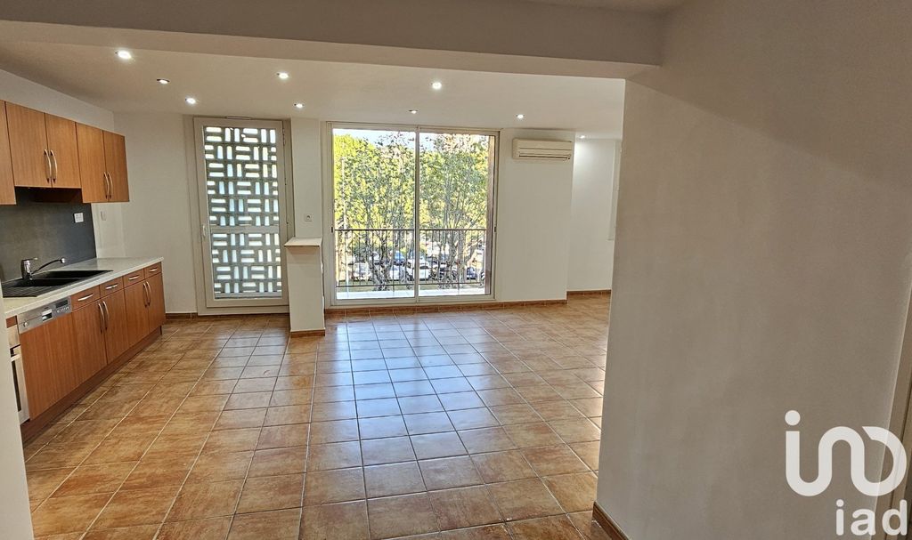 Achat appartement à vendre 3 pièces 75 m² - Salon-de-Provence