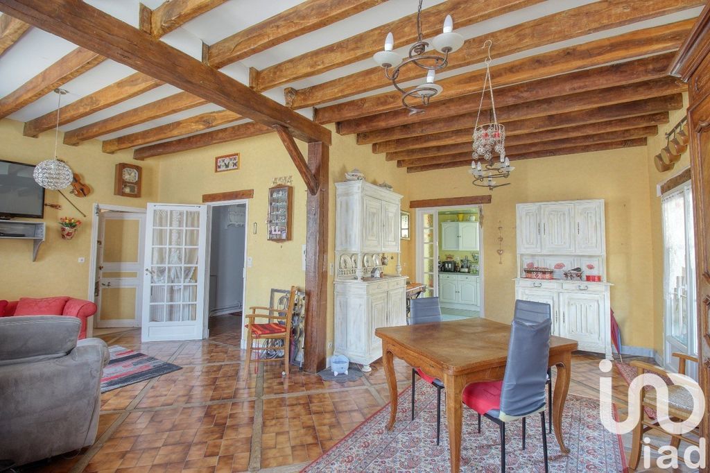 Achat maison à vendre 4 chambres 147 m² - Faÿ-lès-Nemours