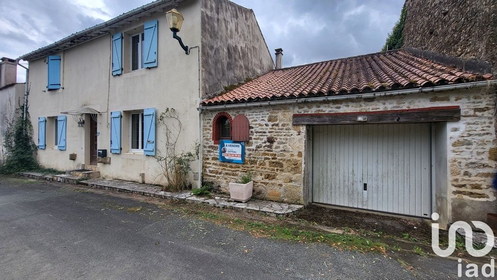 Achat maison à vendre 4 chambres 140 m² - La Chapelle-Thémer