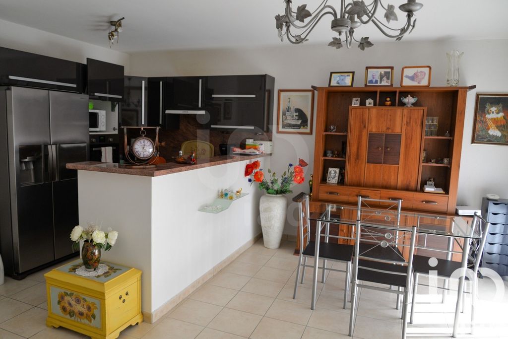 Achat appartement à vendre 2 pièces 50 m² - Vence