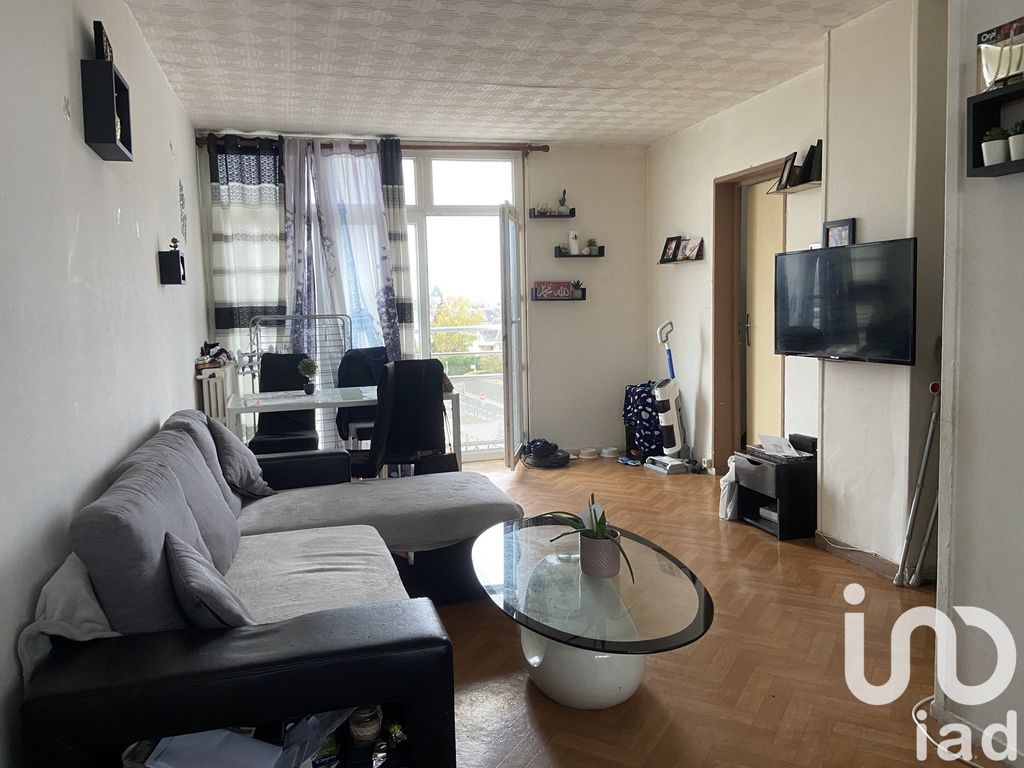 Achat appartement à vendre 4 pièces 65 m² - Saint-Jean-de-la-Ruelle