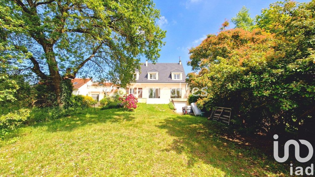 Achat maison à vendre 5 chambres 175 m² - La Ville-du-Bois