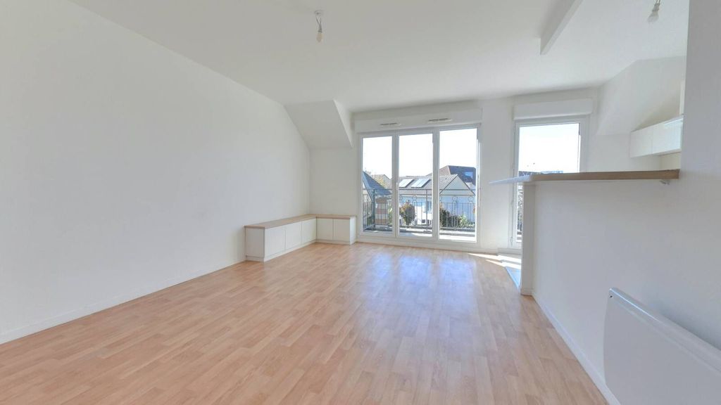 Achat appartement à vendre 3 pièces 61 m² - Roissy-en-Brie