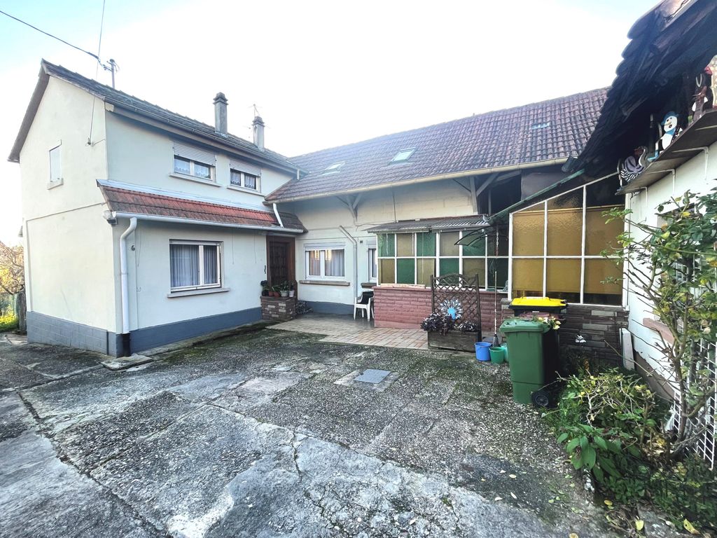 Achat maison à vendre 4 chambres 154 m² - Schirrhein