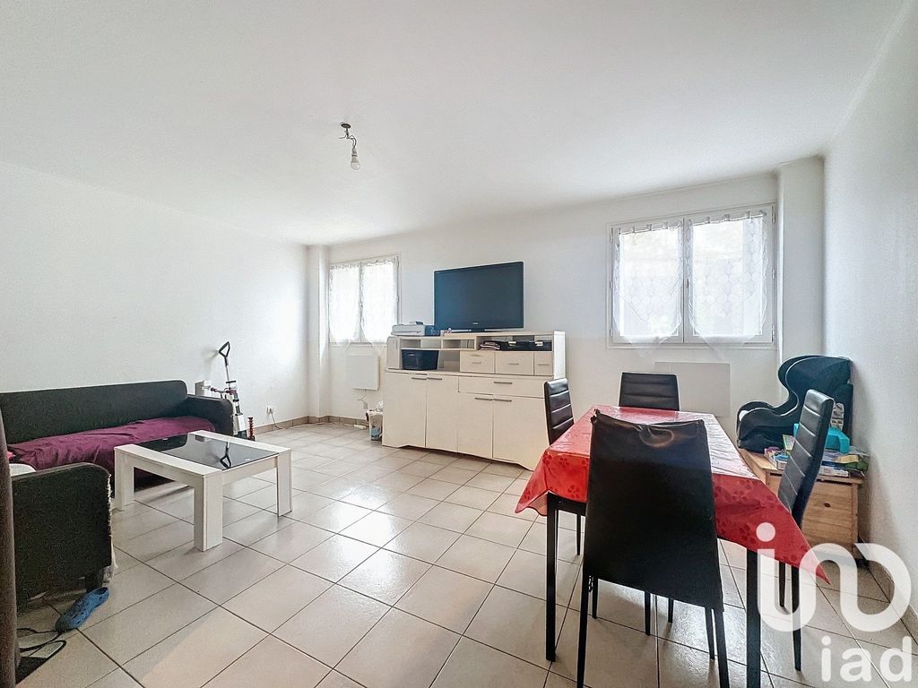 Achat appartement à vendre 3 pièces 55 m² - Villeneuve-Saint-Georges