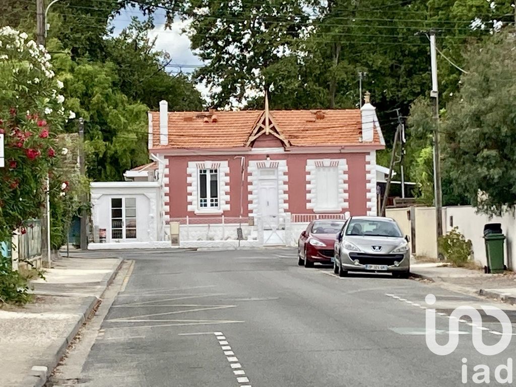 Achat maison à vendre 3 chambres 110 m² - Pessac