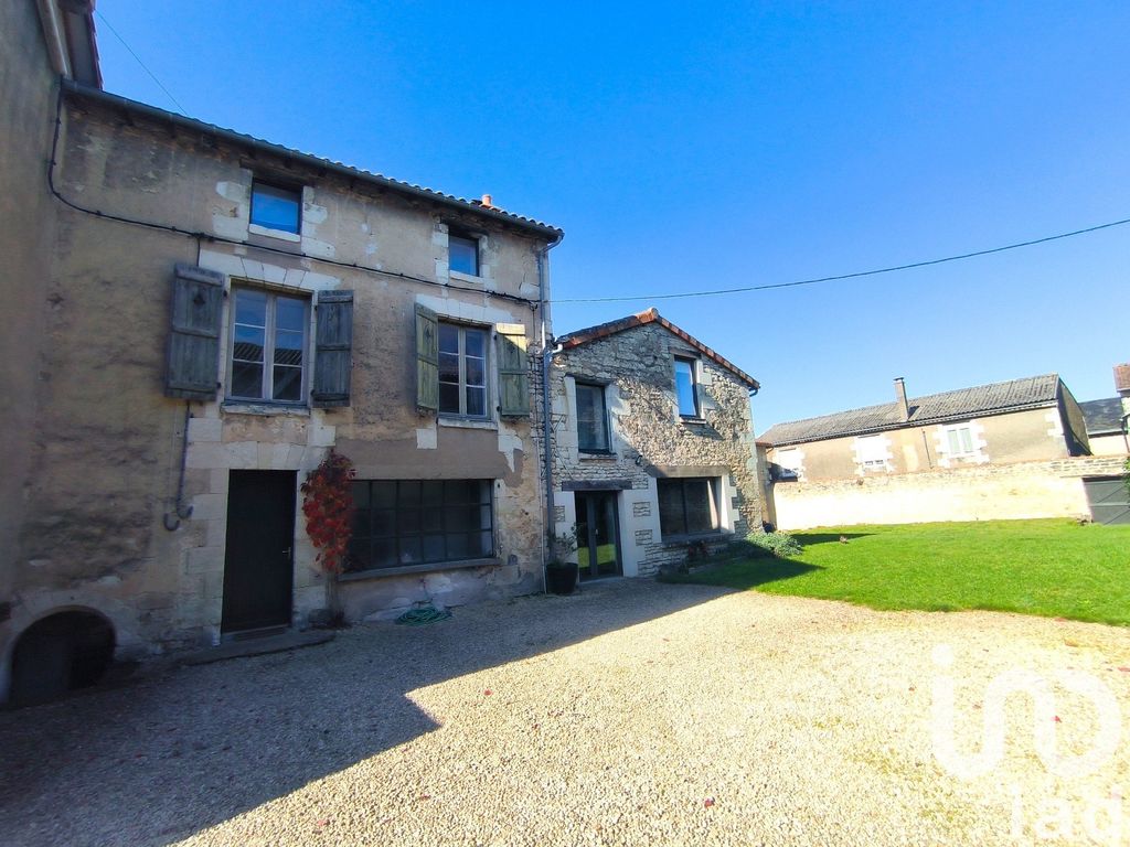 Achat maison à vendre 5 chambres 326 m² - Mirebeau