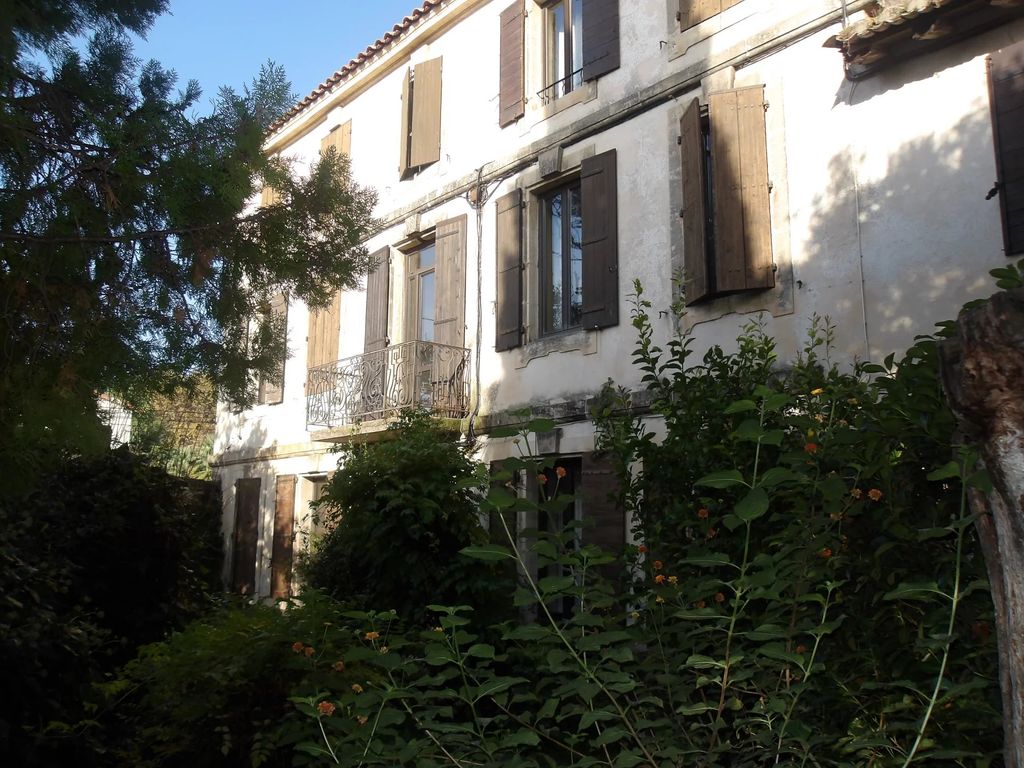 Achat maison à vendre 5 chambres 260 m² - Tarascon