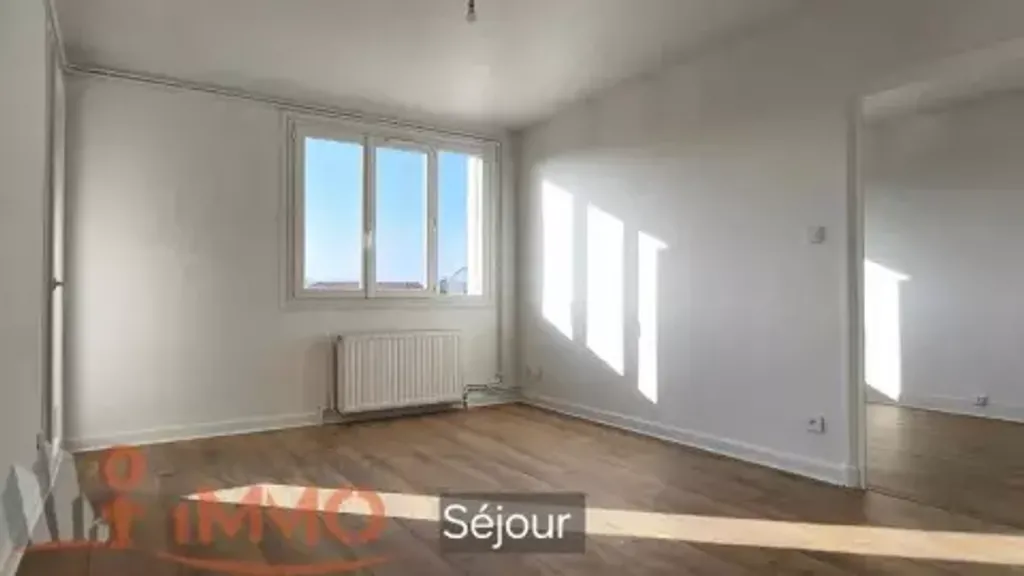 Achat appartement à vendre 3 pièces 67 m² - Grigny