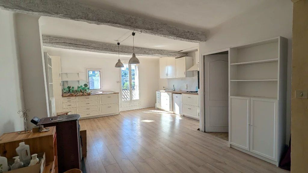 Achat maison à vendre 4 chambres 120 m² - Carcès