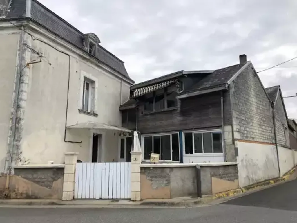 Achat maison à vendre 4 chambres 238 m² - Monts-sur-Guesnes