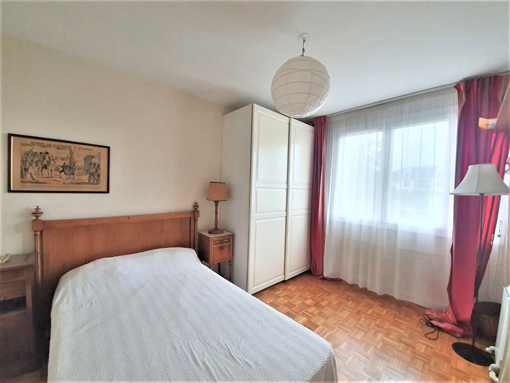 Achat appartement à vendre 4 pièces 93 m² - Courbevoie