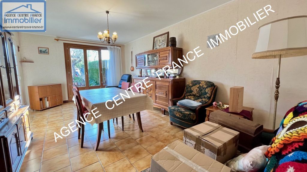 Achat maison à vendre 3 chambres 83 m² - Bourges