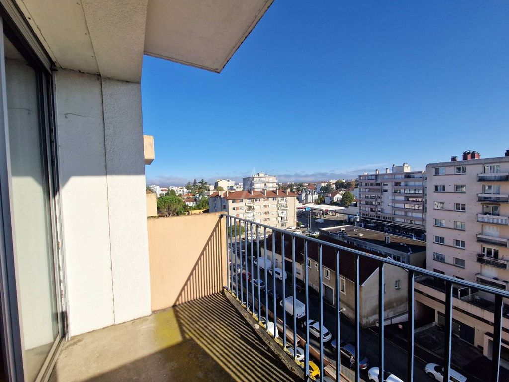 Achat appartement à vendre 3 pièces 80 m² - Pau