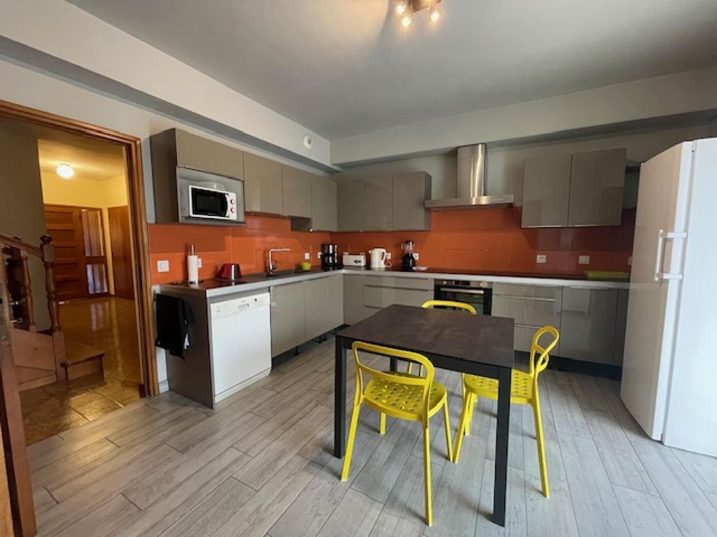 Achat maison à vendre 7 chambres 212 m² - Perpignan