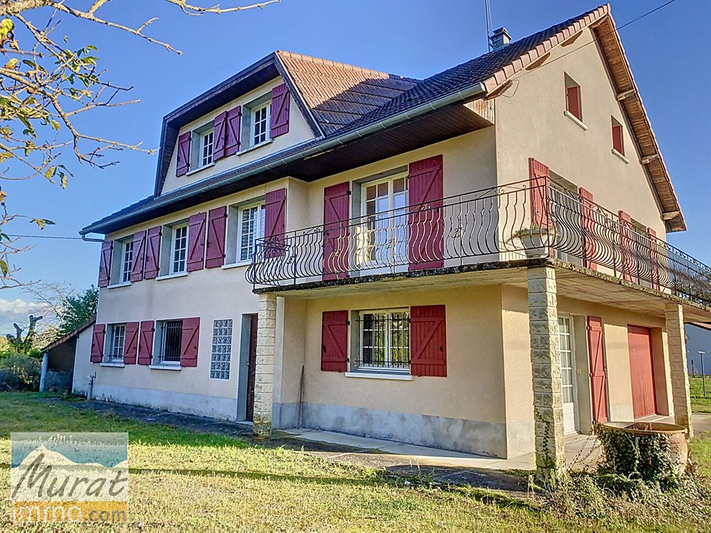 Achat maison à vendre 6 chambres 339 m² - Randan