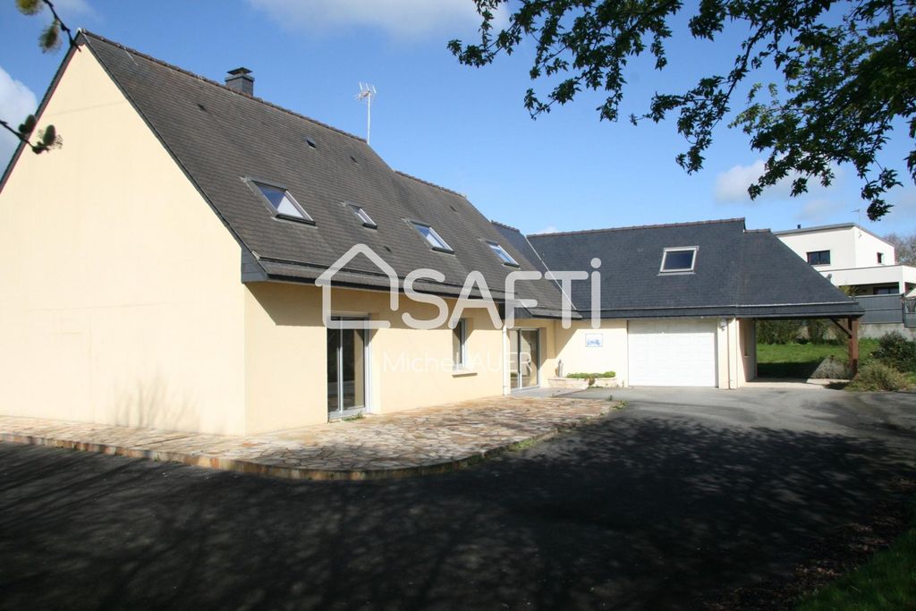 Achat maison à vendre 3 chambres 162 m² - Châteaugiron