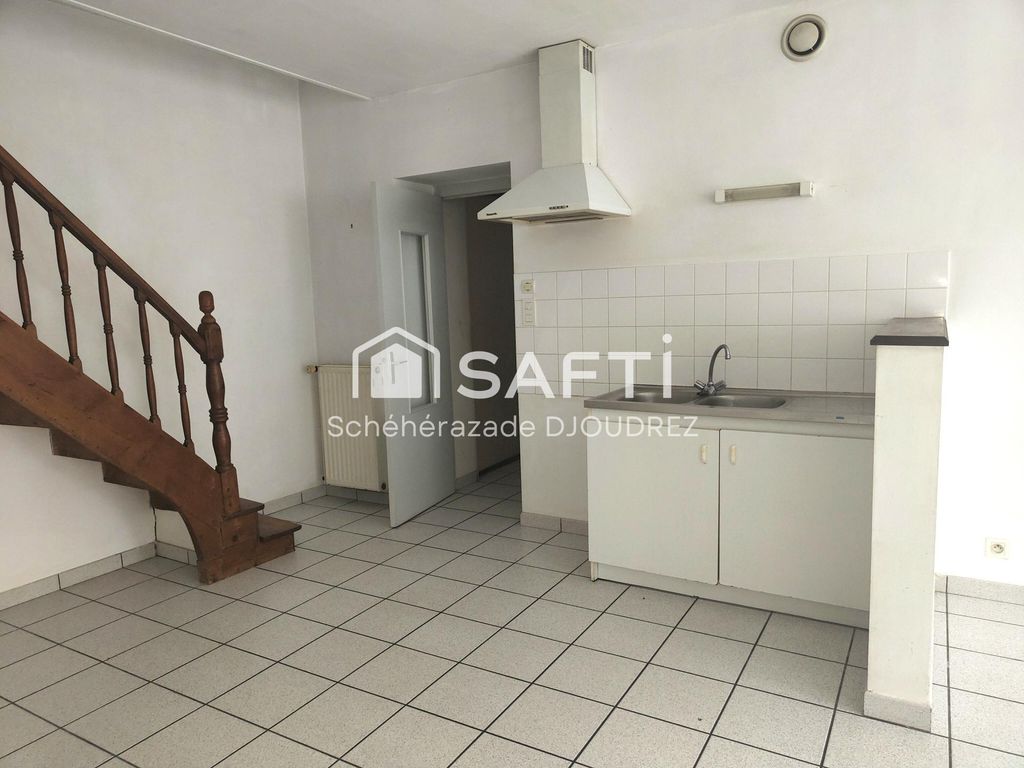 Achat maison à vendre 2 chambres 68 m² - Chauché