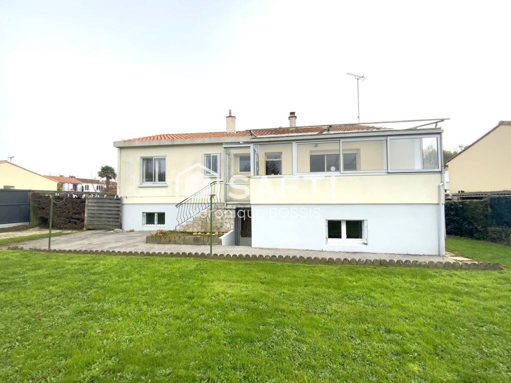 Achat maison à vendre 4 chambres 105 m² - Mouilleron-le-Captif