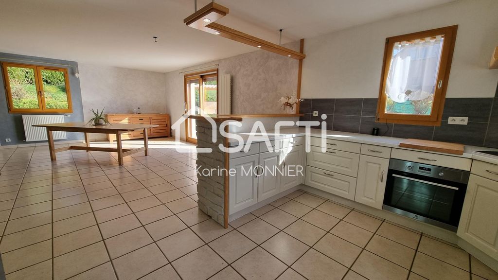 Achat maison à vendre 3 chambres 97 m² - Chaux-des-Crotenay