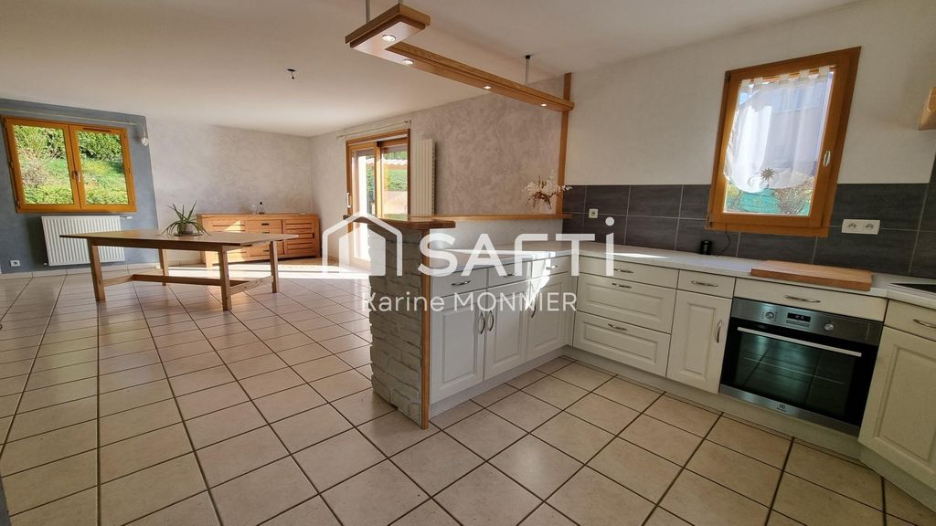 Achat maison à vendre 3 chambres 97 m² - Chaux-des-Crotenay