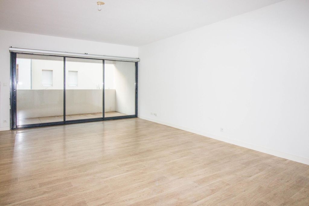 Achat appartement à vendre 3 pièces 78 m² - Rochefort