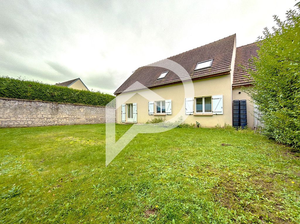 Achat maison à vendre 4 chambres 150 m² - Vic-sur-Aisne