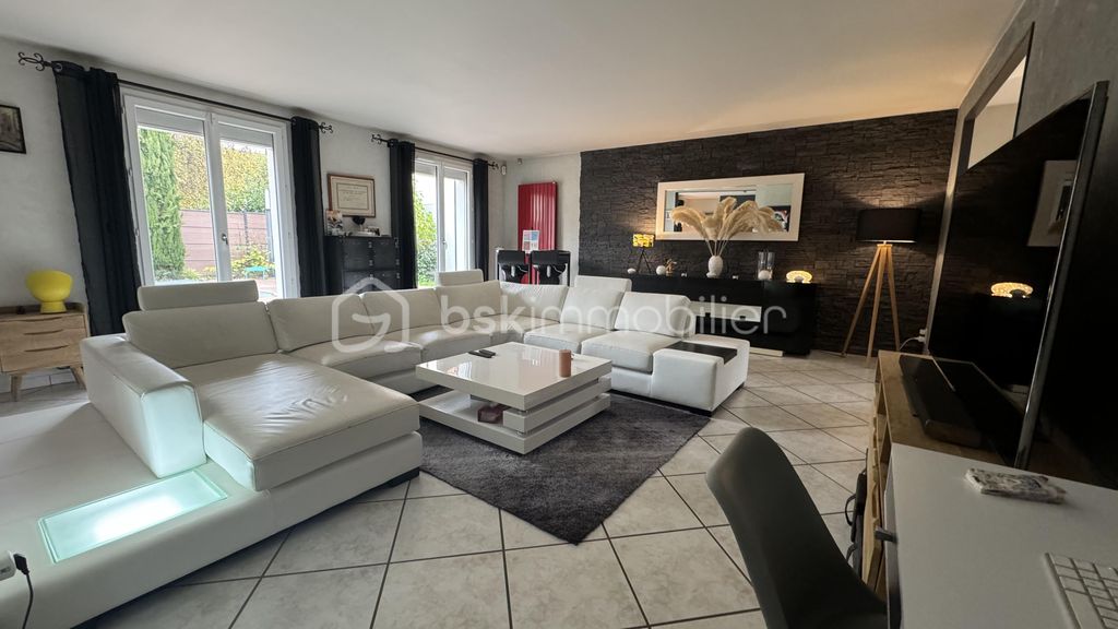 Achat maison 5 chambre(s) - Saint-Germain-lès-Corbeil