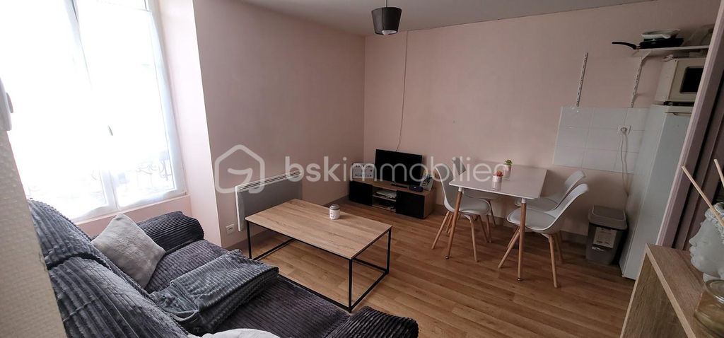 Achat appartement à vendre 2 pièces 29 m² - Bréal-sous-Montfort