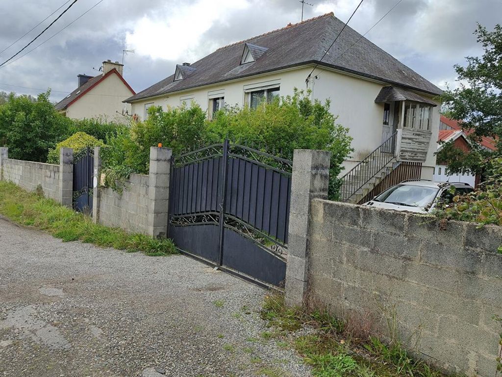 Achat maison à vendre 5 chambres 162 m² - Roudouallec