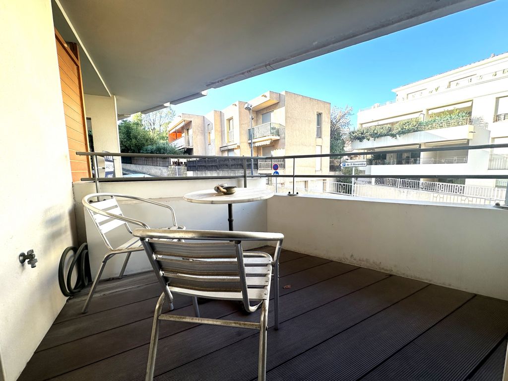 Achat maison à vendre 1 chambre 47 m² - Bandol