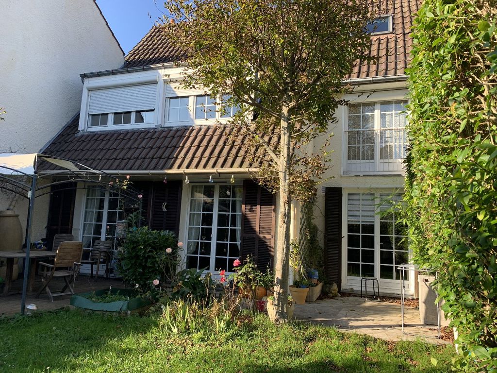 Achat maison à vendre 5 chambres 148 m² - Breuillet