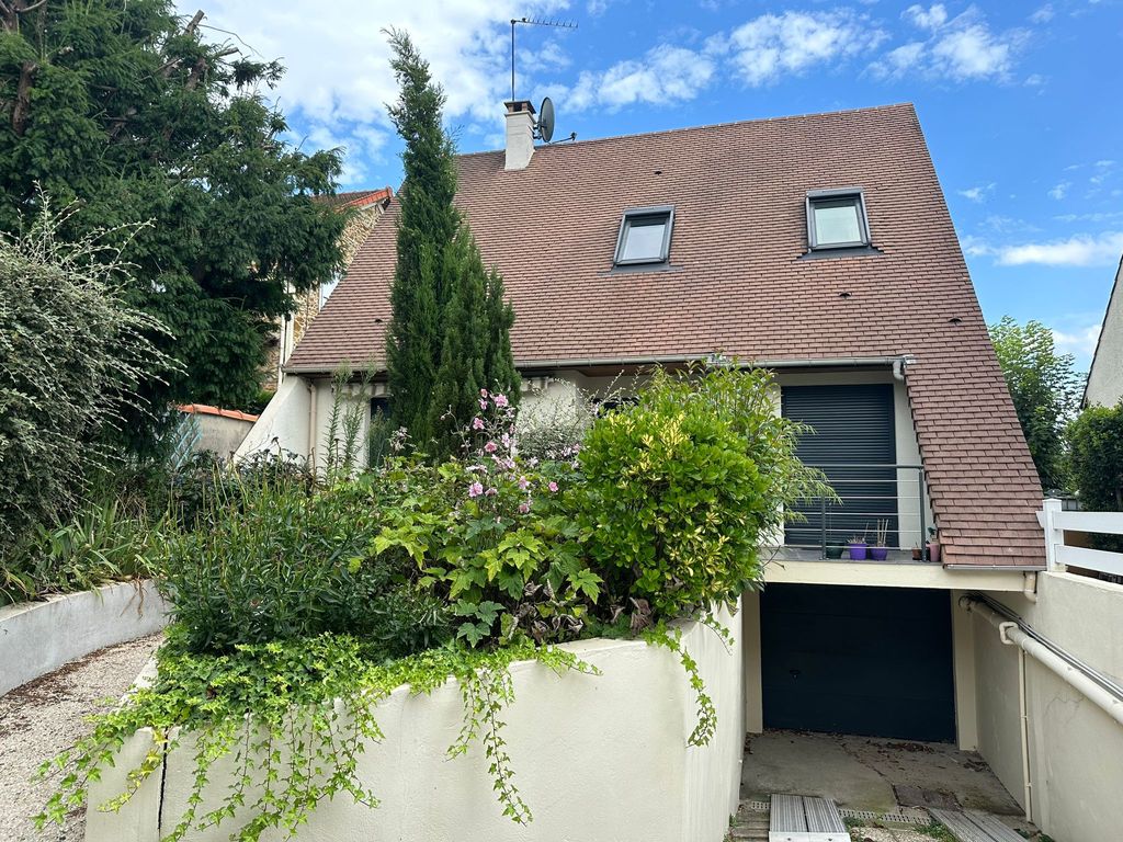 Achat maison à vendre 2 chambres 189 m² - Neuilly-Plaisance