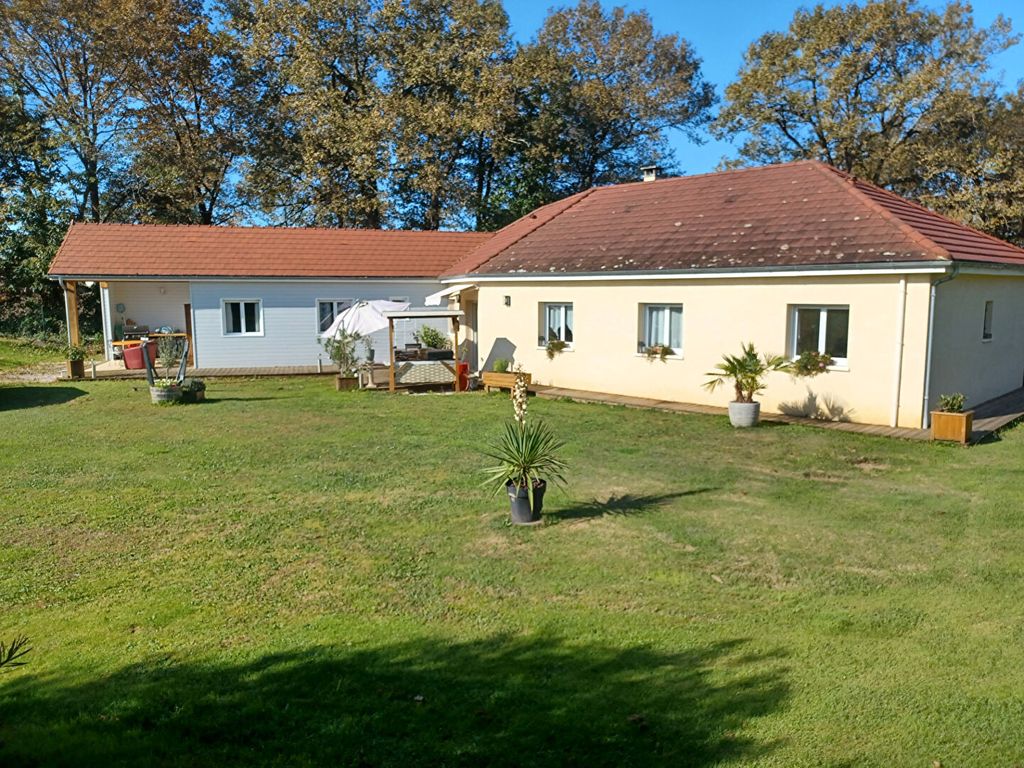 Achat maison à vendre 6 chambres 182 m² - Labastide-Monréjeau